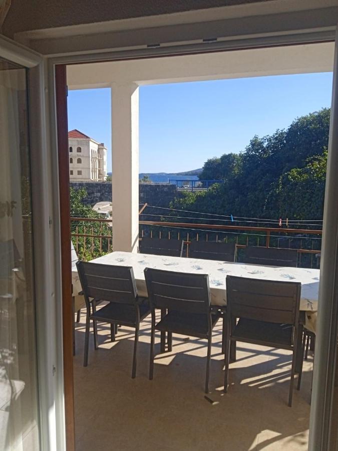 Apartman Gilan Seget Vranjica Eksteriør bilde